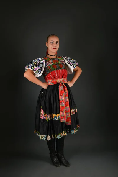 Szlovák nő táncos — Stock Fotó