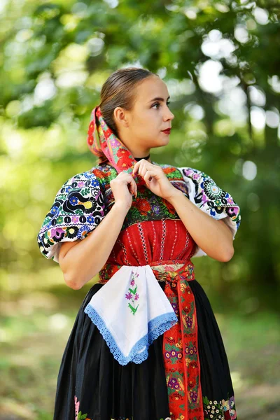 Slovakian woman dancer — Stock Photo, Image