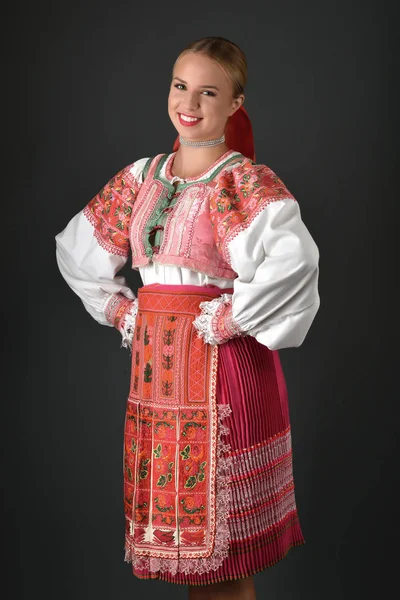 Σλοβάκικη λαογραφία γυναίκα — Φωτογραφία Αρχείου