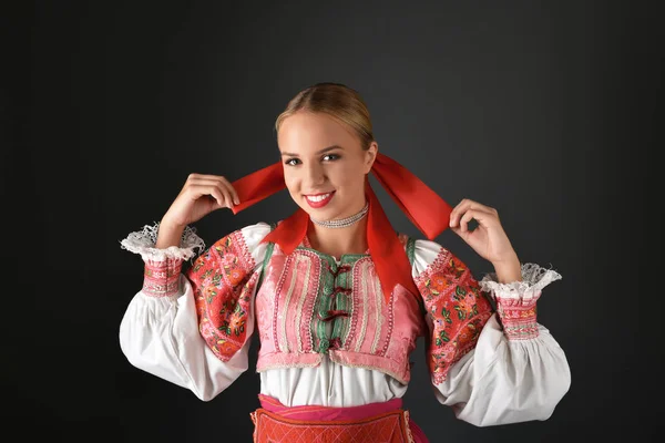 Slovenský folklor žena — Stock fotografie