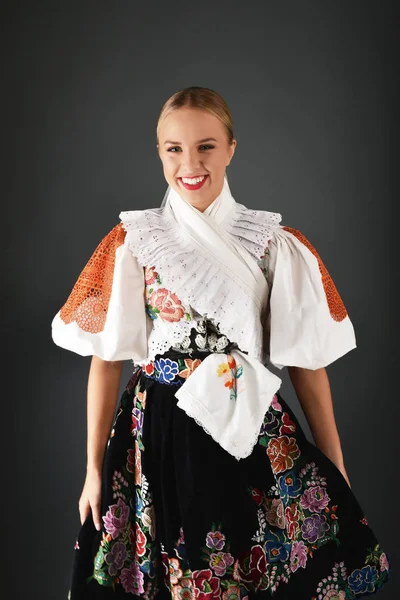 Szlovák folklór nő — Stock Fotó