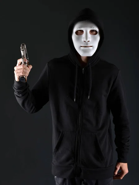 Maskovaný Zločinec Držící Zbraň — Stock fotografie