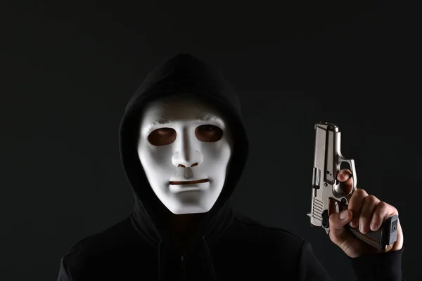 Gemaskerde Crimineel Met Een Pistool — Stockfoto