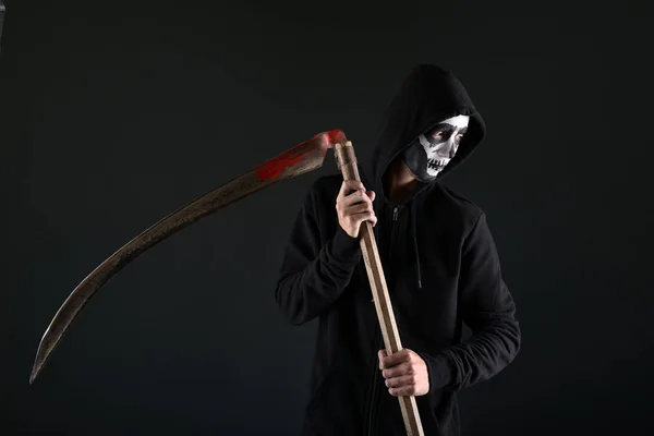 Grim Reaper avec une faux — Photo