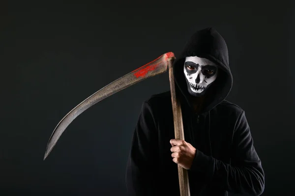 Grim reaper with a scythe — Stock Photo, Image