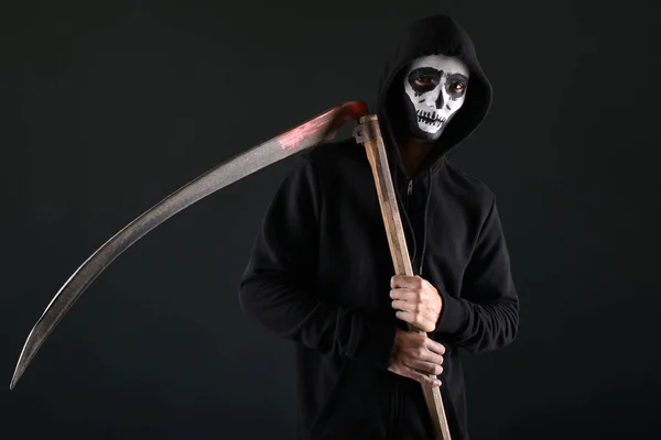 Grim Reaper avec une faux — Photo