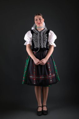 Slovakya folkloru. Geleneksel kıyafet.