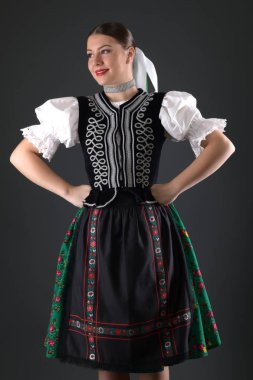 Slovakya folkloru. Geleneksel kıyafet.