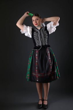 Slovakya folkloru. Geleneksel kıyafet.