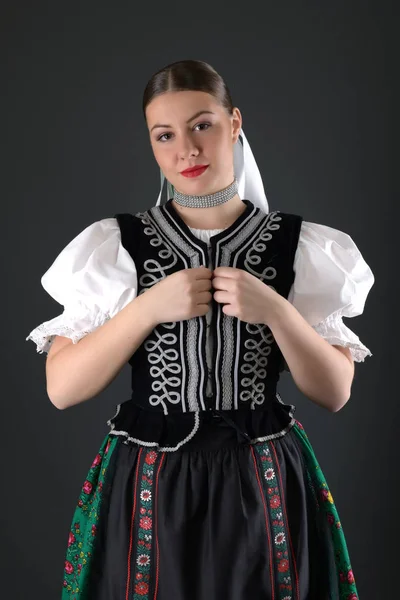 Słowacki Folklor Tradycyjny Kostium — Zdjęcie stockowe