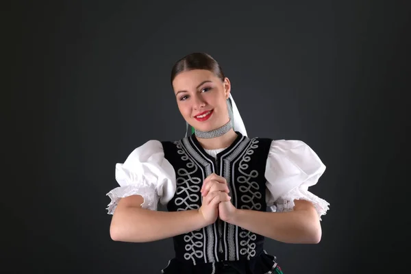 Słowacki Folklor Tradycyjny Kostium — Zdjęcie stockowe