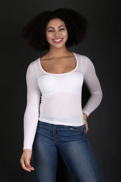 Young Black Woman Afro Hairstyle Smiling — Stock Photo, Image