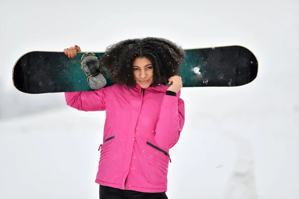 Jovem Snowboarder Mulher Inverno — Fotografia de Stock