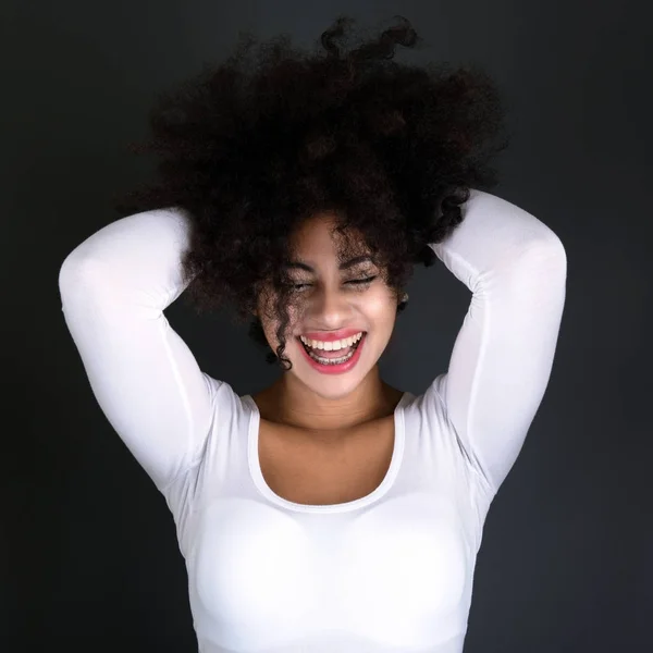 Young Black Woman Afro Hairstyle Smiling — Stock Photo, Image