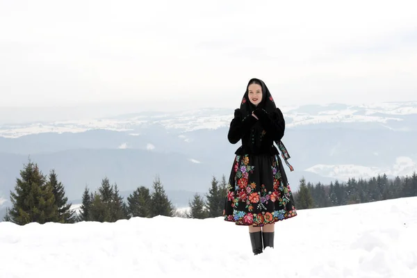 Portrait Slovakian Folklore Woman Winter Mountains — Stock Photo, Image