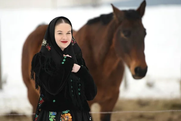 Beautiful Young Woman Wearing National Slovakian Clothes Horse — Stock Photo, Image