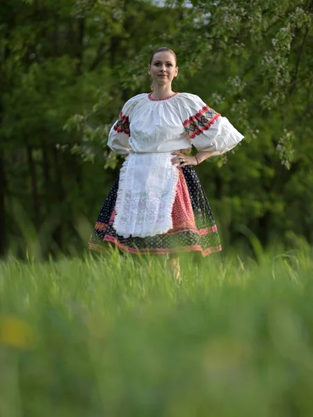 Young Woman Posing Traditional Slovakian Costume Outdoors — Stock Photo, Image