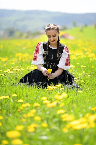 Slovakisk Folklore Traditionell Dräkt — Stockfoto