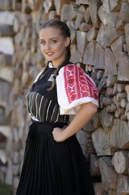 Slovakya folkloru. Geleneksel kıyafet.