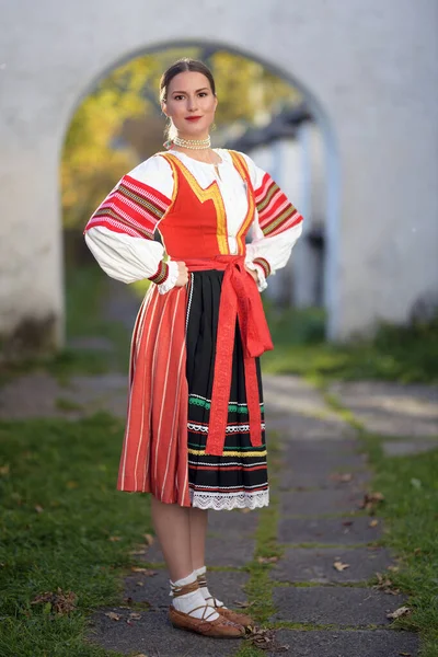 Slowaakse Folklore Slowaaks Volksmeisje — Stockfoto