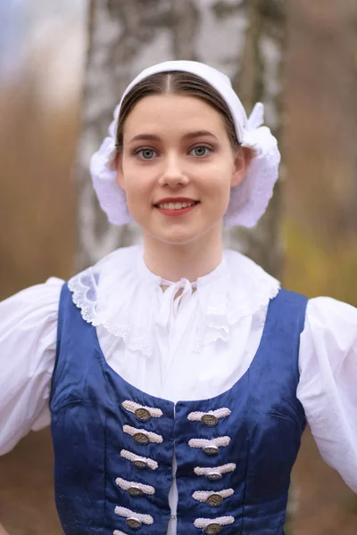 Feliz Linda Jovem Santa Claus Traje Com Caixas Presente — Fotografia de Stock