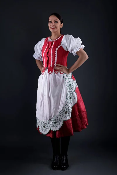 Junge Schöne Slowakin Traditioneller Tracht — Stockfoto