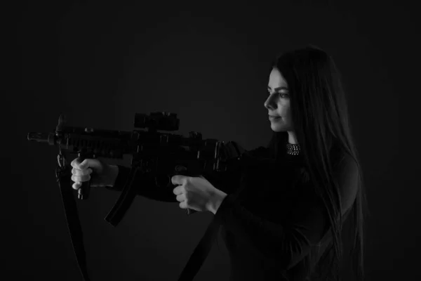 Sexy Woman Gun — Stock Photo, Image