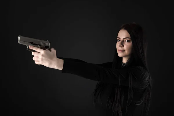 Silahlı Seksi Kadın — Stok fotoğraf