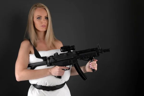 Sexy Blonde Woman Holding Gun — Stock Photo, Image