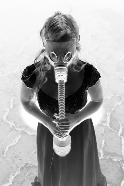 ガスマスクの花嫁 — ストック写真