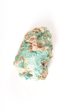 Doğal mineral taşının makro atışı - yeşil Tirolit