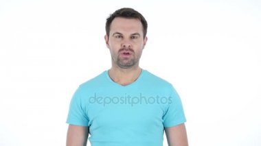 Çığlık orta yaşlı adam, beyaz arka plan