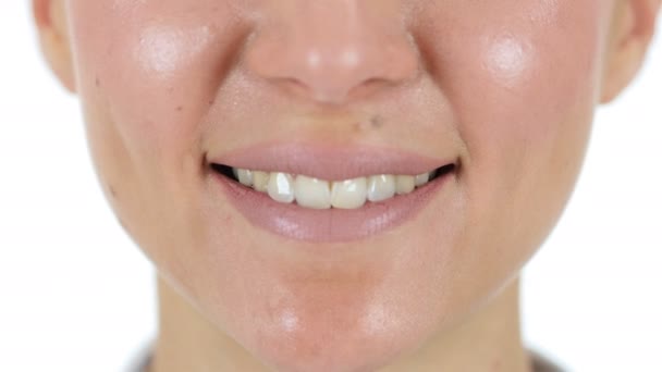 Labios de chica sonriente — Vídeos de Stock