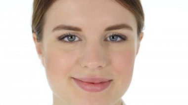 gülümseyen kadın kapatmak