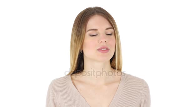 Позіхаючи жінка, білим тлом — стокове відео