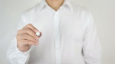 Reklam, camın üzerine yazılmış