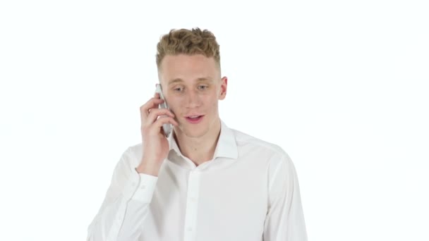 전화, 젊은 사업가, 흰색 배경 이야기 — 비디오