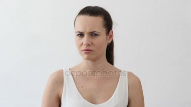 Hayır, Reddet, kafa sallayarak kadın portre