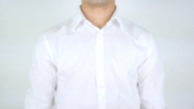 Hile vergi, cam üzerinde yazılı adam