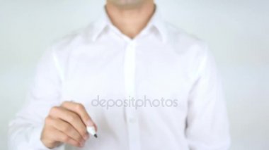 Sanırım yarın bugün hakkında cam üzerinde yazılı adam