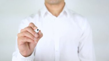 Rakiplerle Karşılaştırma, adam cam üzerine yazma