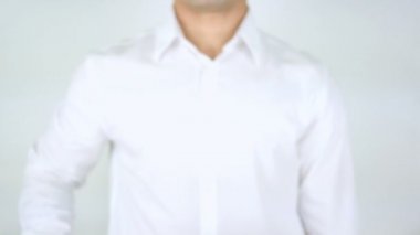 Senin dünyan açın, cam üzerinde yazılı adam