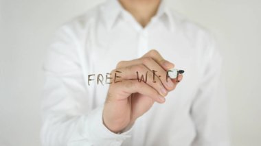 Ücretsiz Wi-Fi, camın üzerine yazılmış