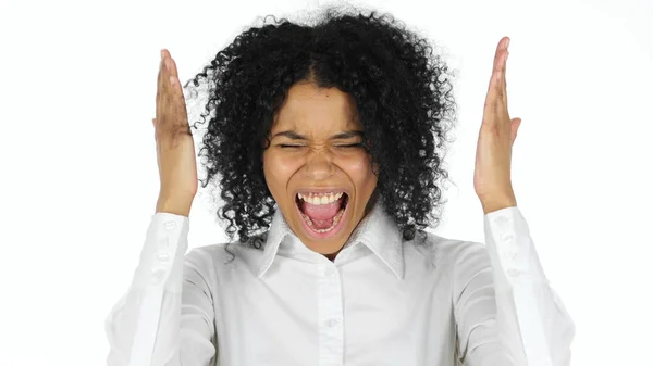 Afro-americano mulher mulher gritando, fundo branco — Fotografia de Stock