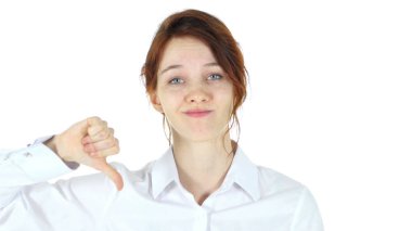 Başparmak aşağı, Kızıl saçlı kadın beyaz arka plan üzerinde