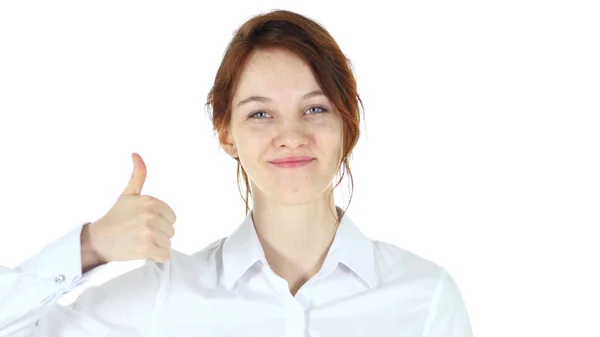 Pulgares arriba, mujer pelirroja sobre fondo blanco — Foto de Stock