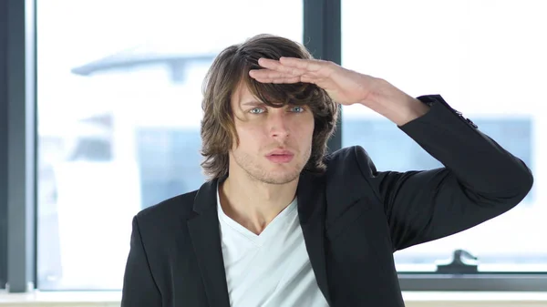 Searching Gesture by Man In His Office — Stock Photo, Image