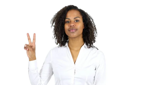 Sinal de vitória da mulher negra, fundo branco — Fotografia de Stock