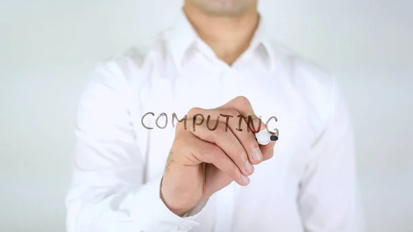 Computación, Hombre escribiendo en vidrio, Escrito a mano — Foto de Stock