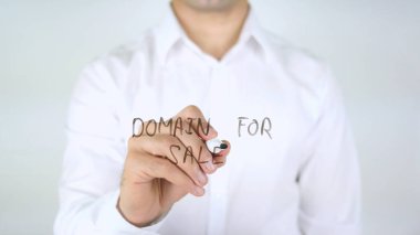 Domain Satılık, adam cam üzerine yazma
